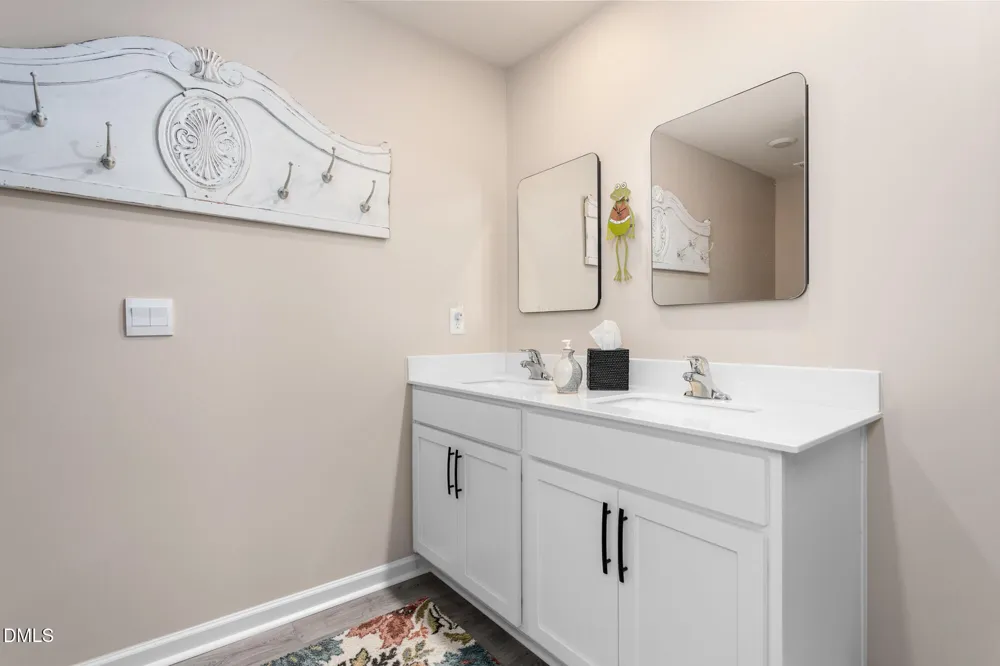 1695 Collie Drive Haw River, NC 27258