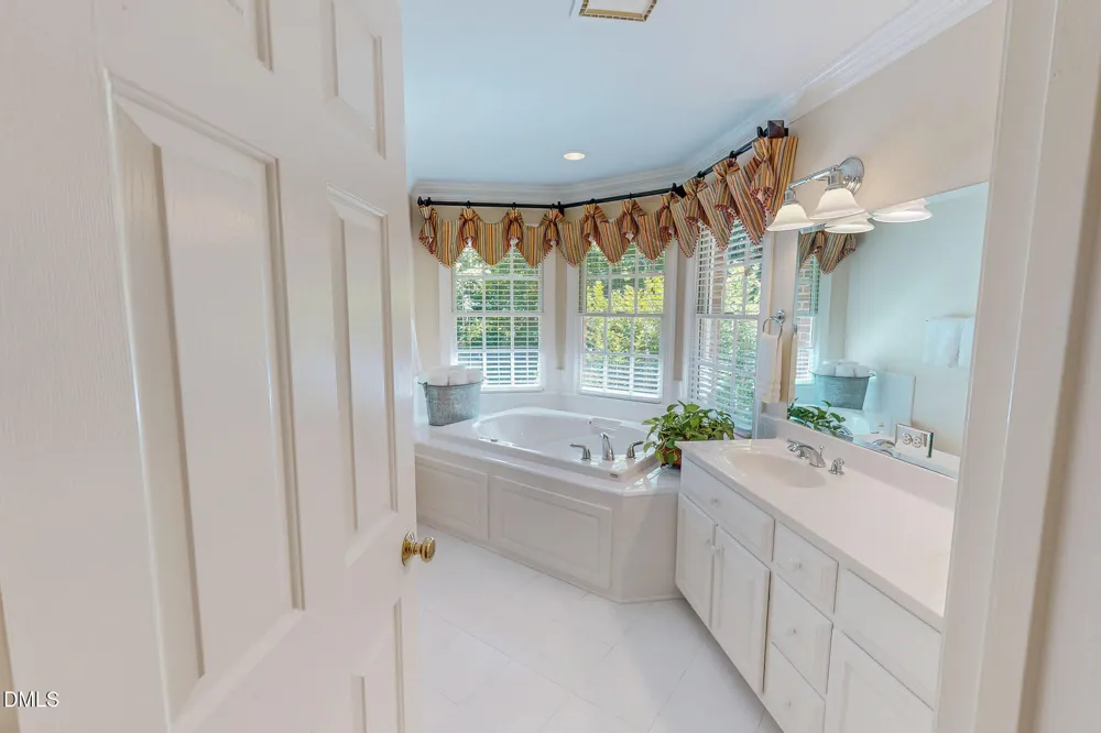 355 Denada Path Roxboro, NC 27574