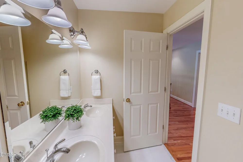 355 Denada Path Roxboro, NC 27574