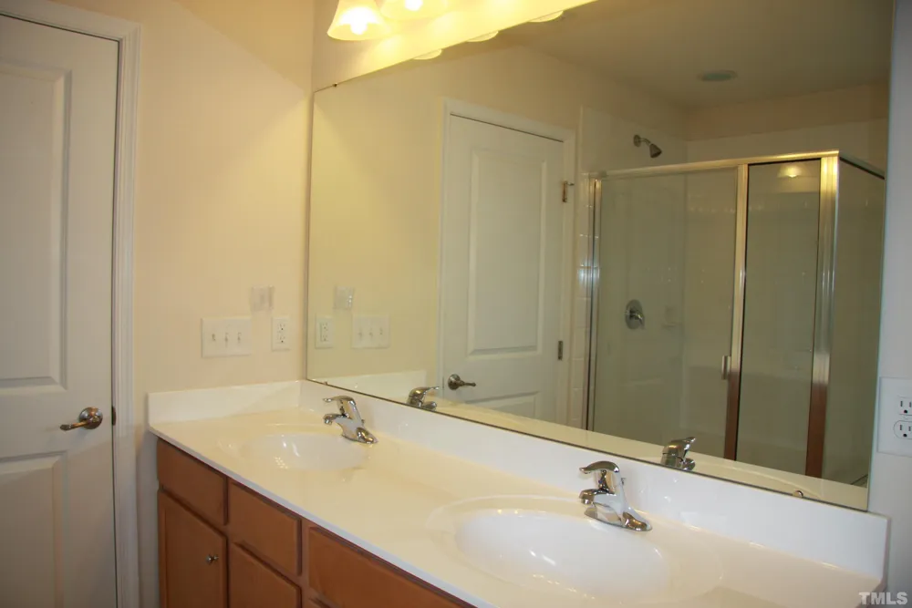1013 Semora Lane Morrisville, NC 27560