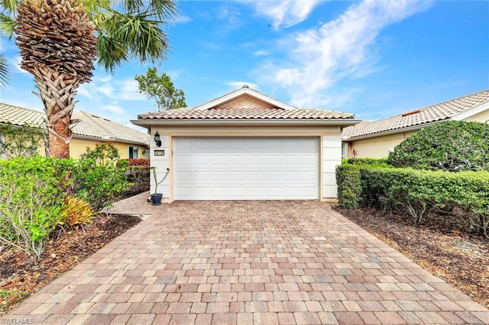 28729 Xenon Way Bonita Springs, FL 34135