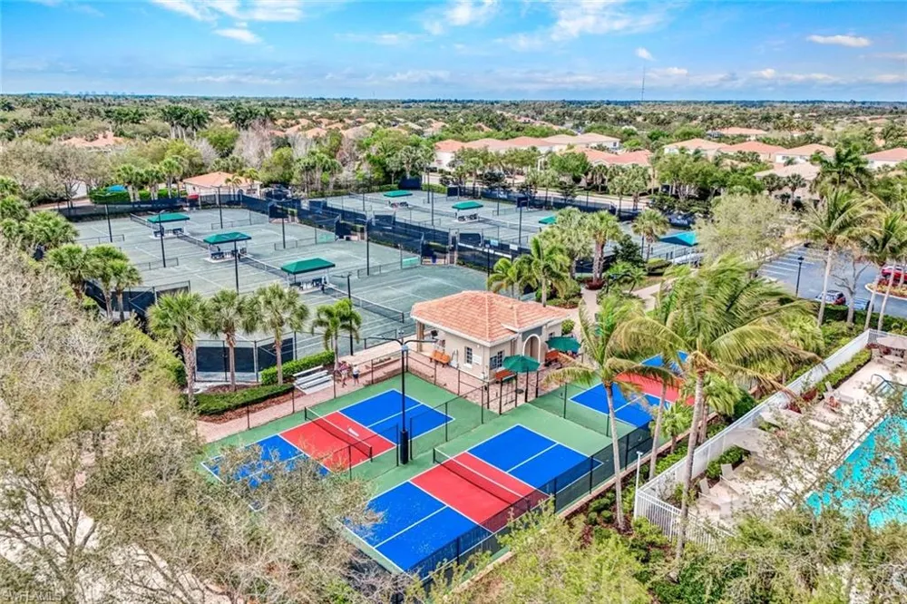 28729 Xenon Way Bonita Springs, FL 34135