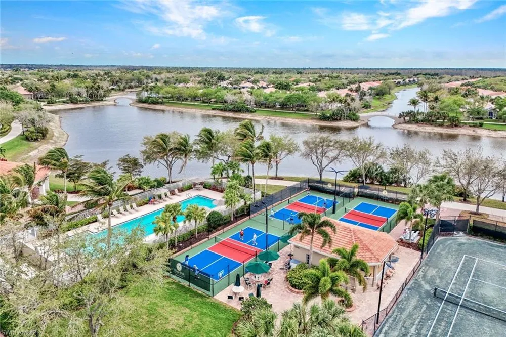 28729 Xenon Way Bonita Springs, FL 34135