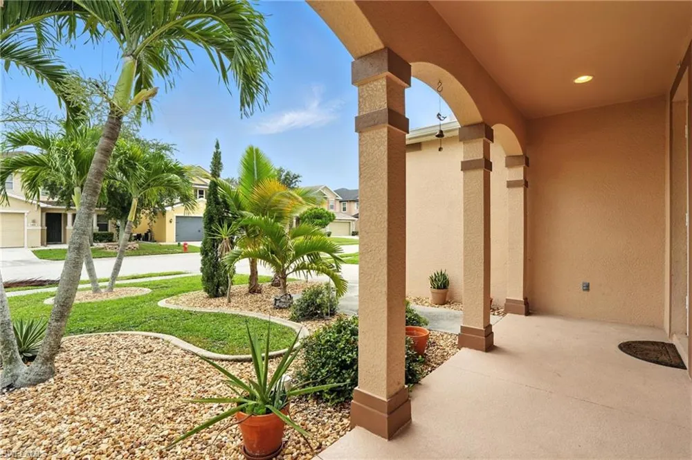 10043 Winding River Road Punta Gorda, FL 33950