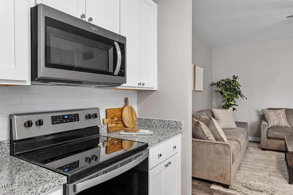 878 John Street Clayton, NC 27520