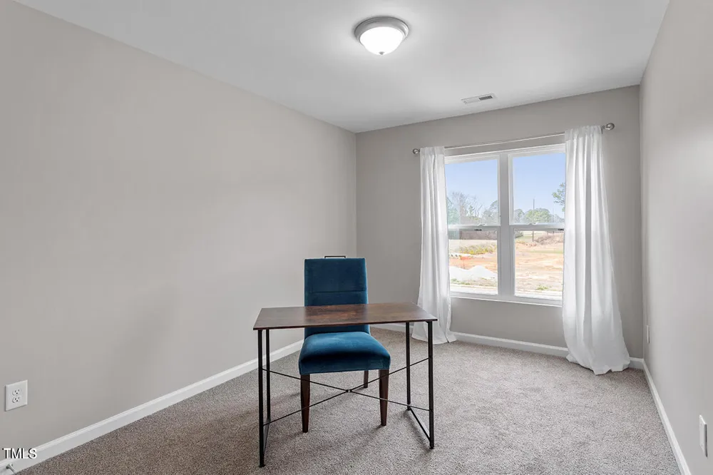 878 John Street Clayton, NC 27520