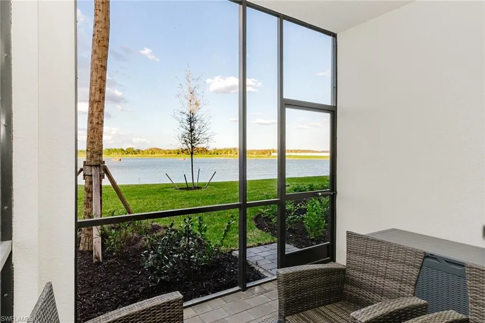 15375 GREEN ACRES AVENUE #2211 Punta Gorda, FL 33982