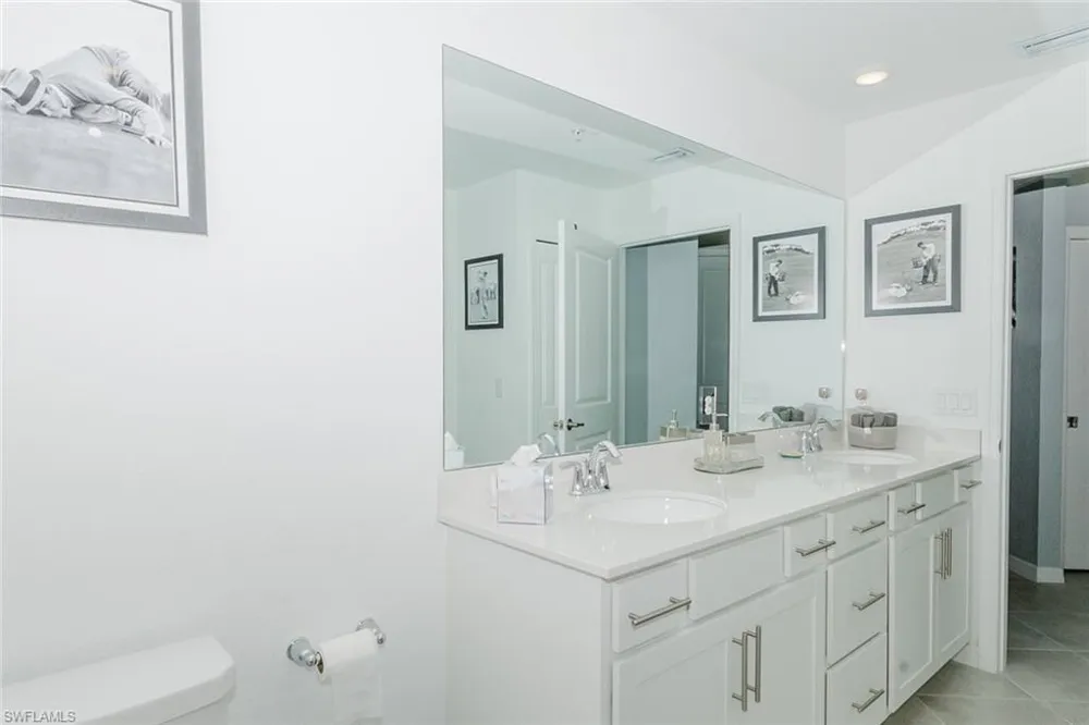15375 GREEN ACRES AVENUE #2211 Punta Gorda, FL 33982