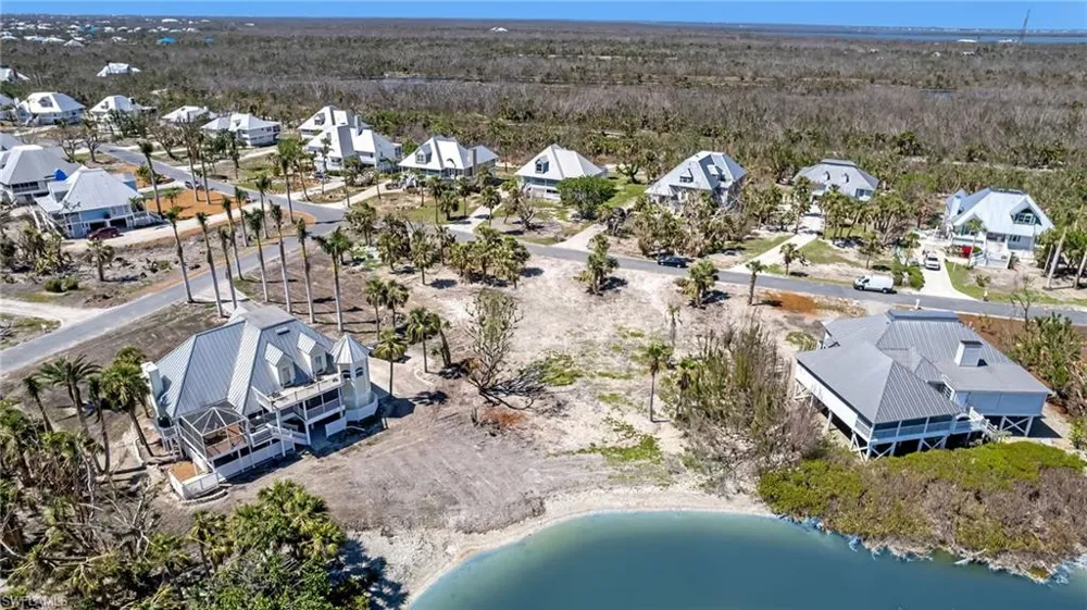 224 Daniel Drive Sanibel, FL 33957