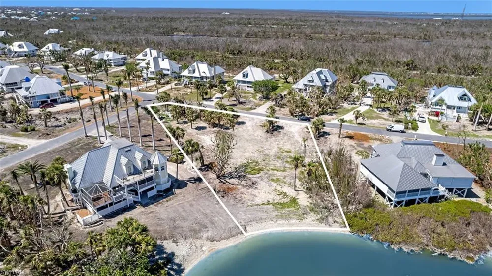 224 Daniel Drive Sanibel, FL 33957