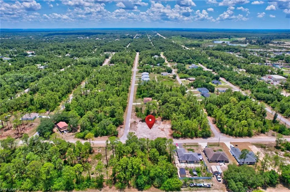 2123 Jefferson Avenue Alva, FL 33920