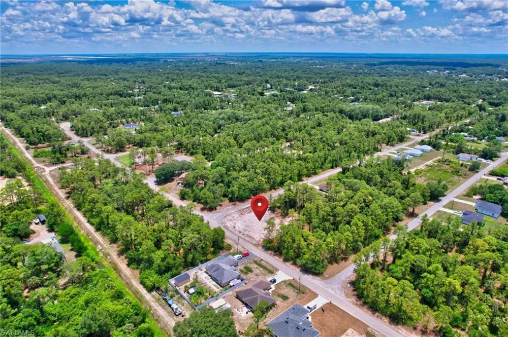 2123 Jefferson Avenue Alva, FL 33920