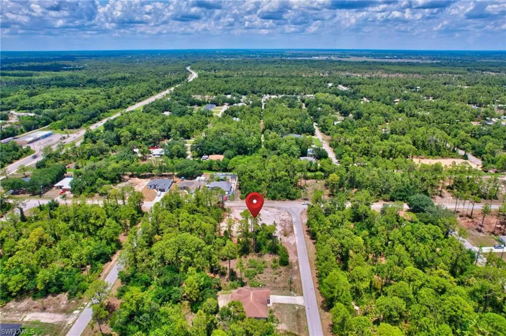 2123 Jefferson Avenue Alva, FL 33920
