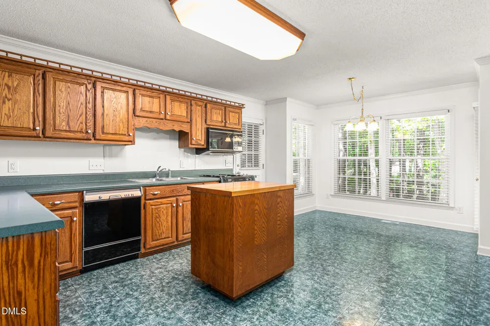 306 Travis Lane Gibsonville, NC 27249