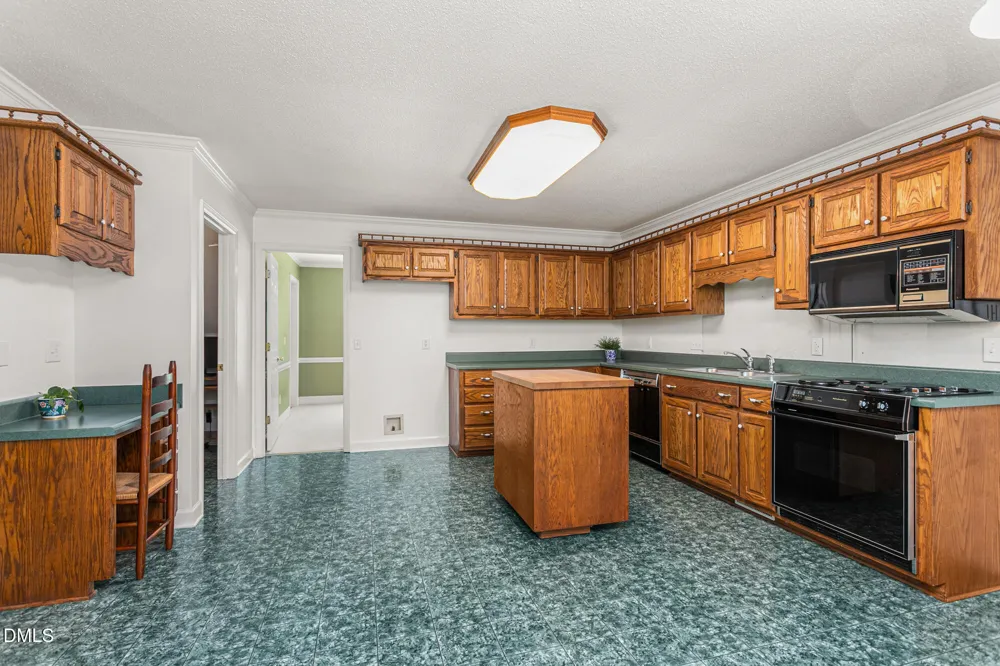 306 Travis Lane Gibsonville, NC 27249