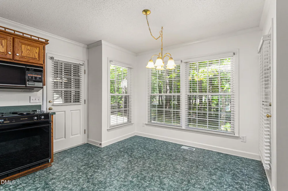 306 Travis Lane Gibsonville, NC 27249