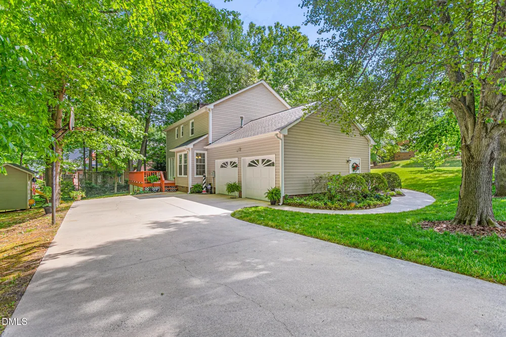 306 Travis Lane Gibsonville, NC 27249