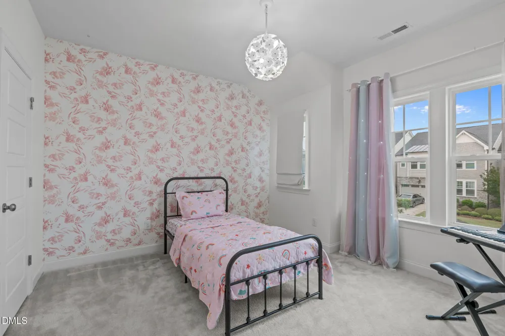 108 Tree Hill Lane Holly Springs, NC 27540