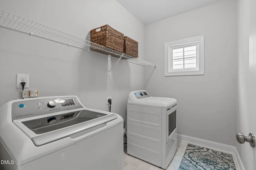 108 Tree Hill Lane Holly Springs, NC 27540