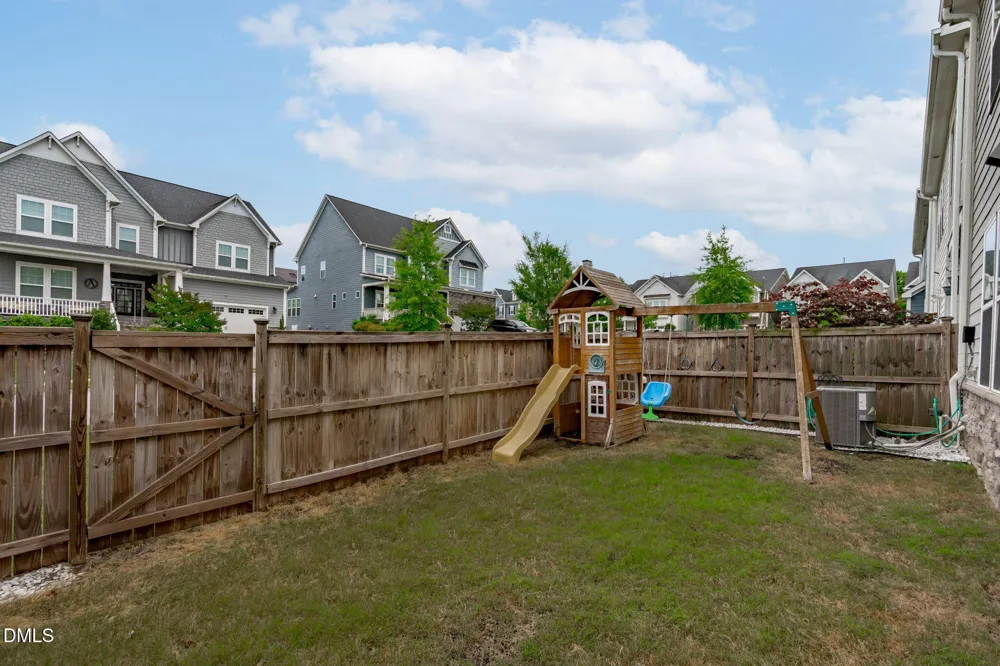108 Tree Hill Lane Holly Springs, NC 27540
