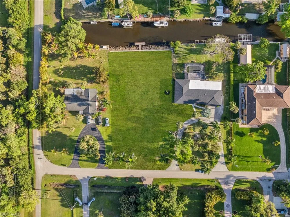 62 Wolcott Drive North Fort Myers, FL 33903