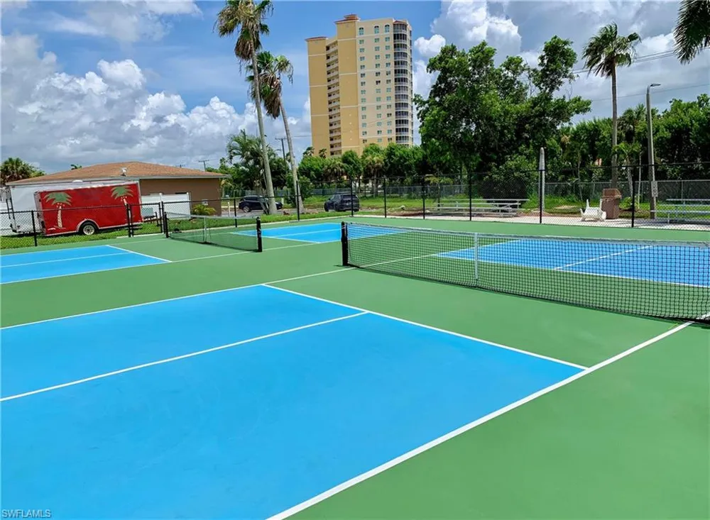19681 Summerlin 377 Road Fort Myers, FL 33908