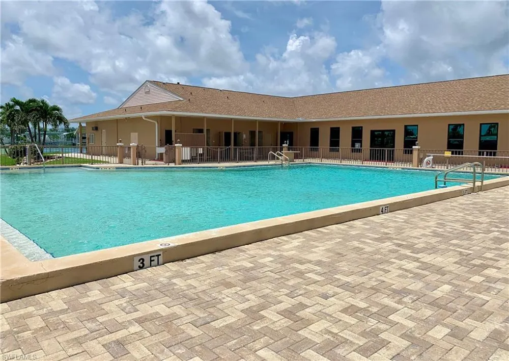 19681 Summerlin 377 Road Fort Myers, FL 33908