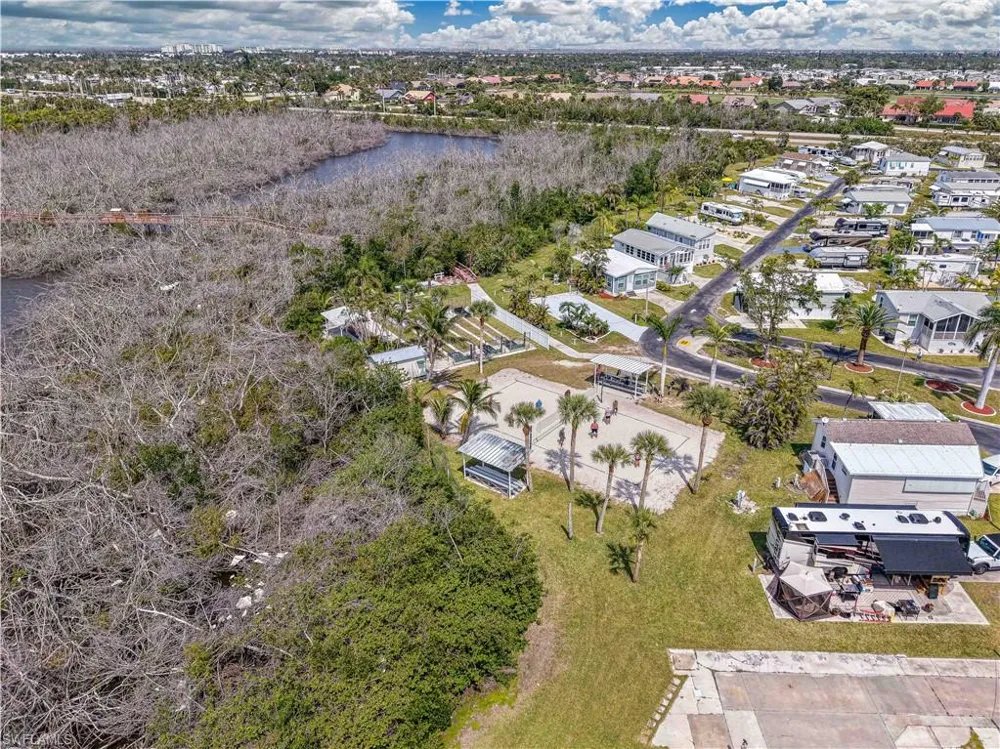 19681 Summerlin 377 Road Fort Myers, FL 33908