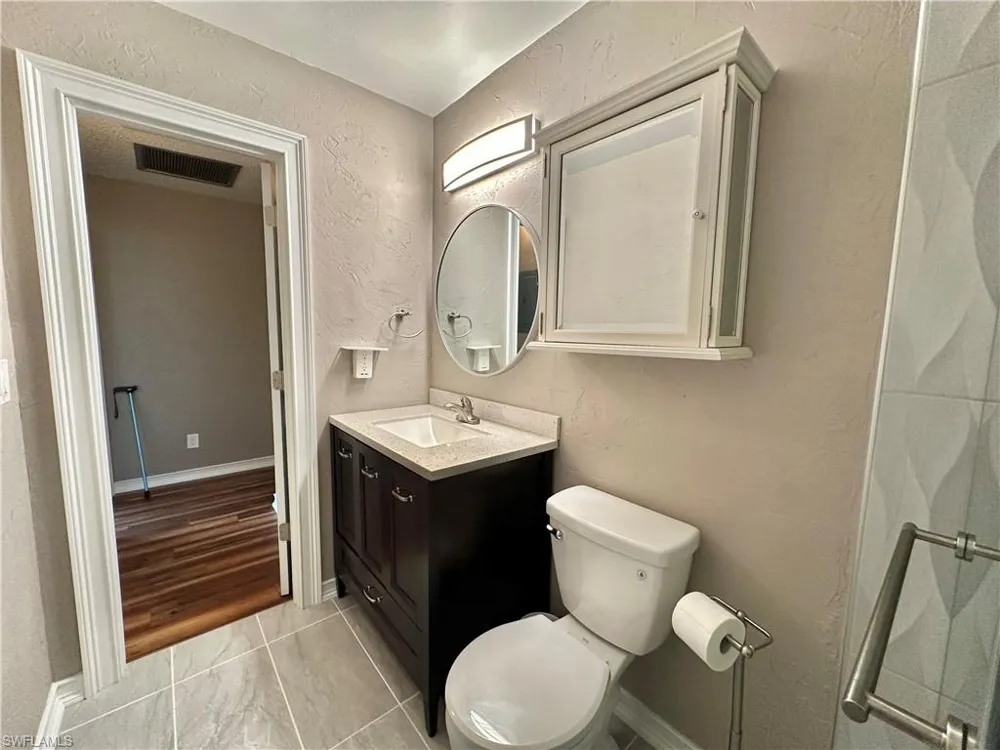 15427 Crystal Lake Drive North Fort Myers, FL 33917