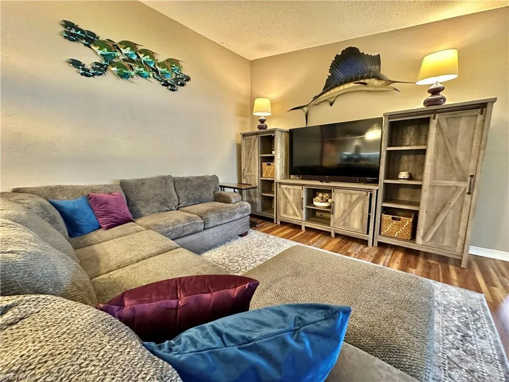 15427 Crystal Lake Drive North Fort Myers, FL 33917