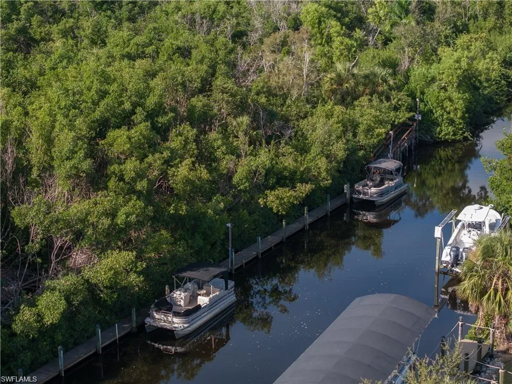 15427 Crystal Lake Drive North Fort Myers, FL 33917