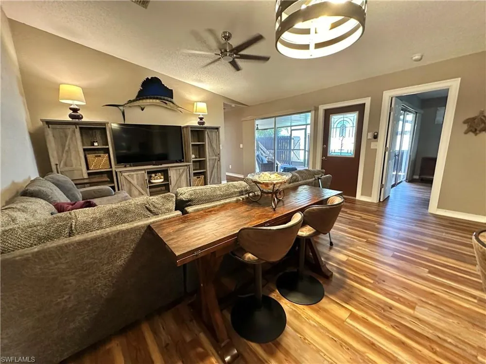 15427 Crystal Lake Drive North Fort Myers, FL 33917