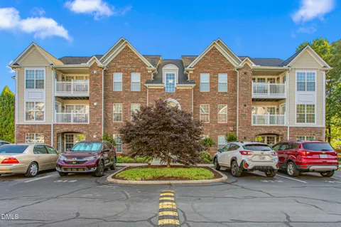 2219 Delaney Drive ## 214