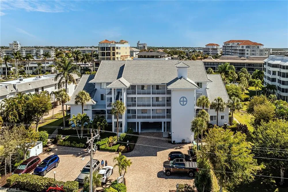 919 Huron Court #101 Marco Island, FL 34145