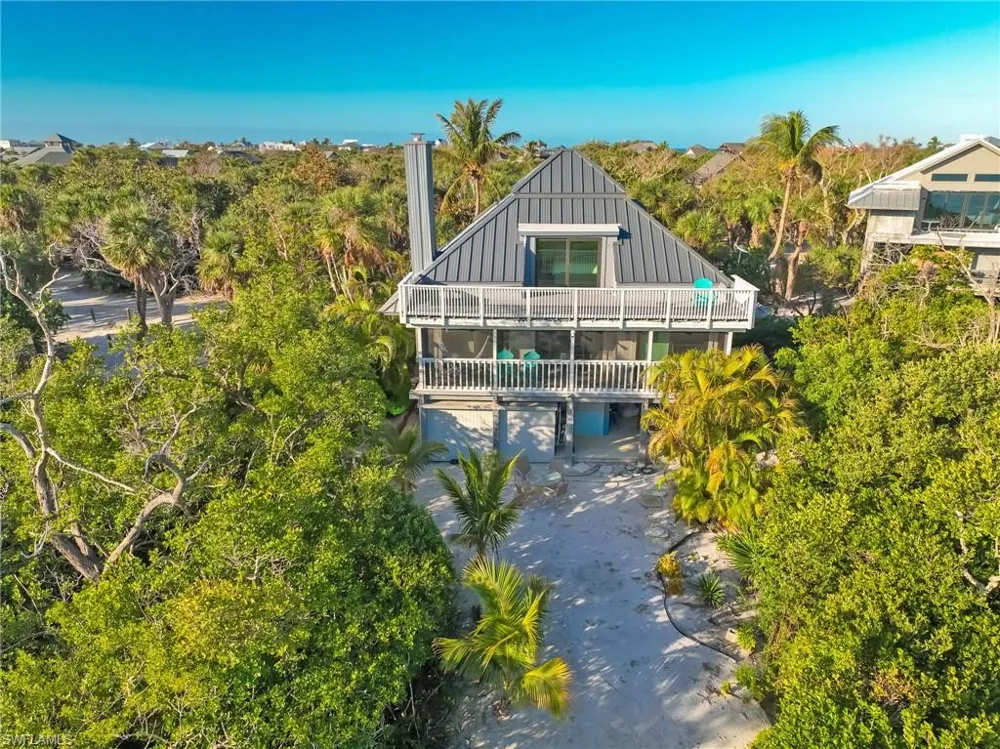 4490 Harbor Bend Drive Upper Captiva, FL 33924