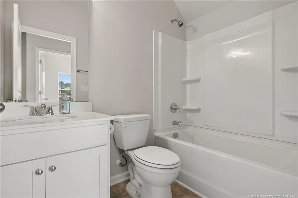 20 Meadows Lane Bunnlevel, NC 28323