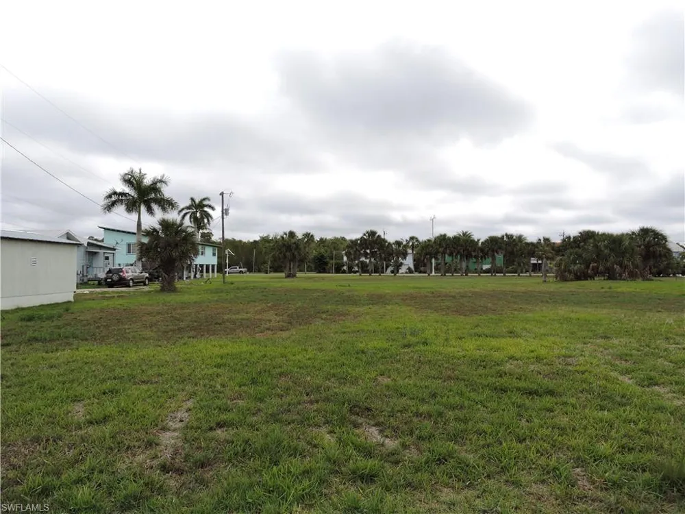 508 Buckner Street Everglades City, FL 34139