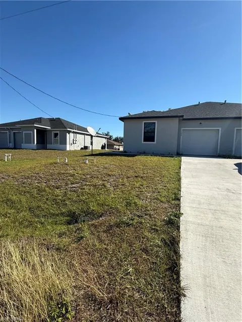 1135 Harvest Avenue ##A