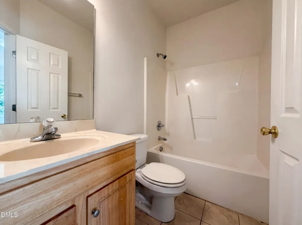42 Sunnyview Lane Clayton, NC 27520