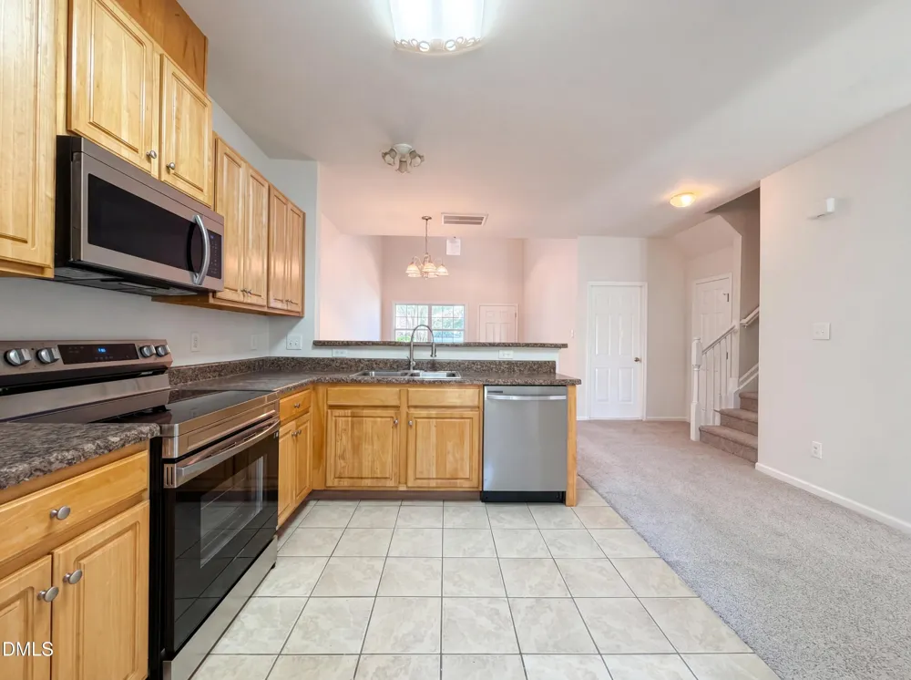 42 Sunnyview Lane Clayton, NC 27520