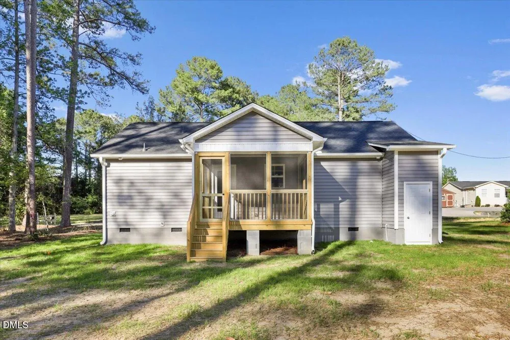 305 West Street Roseboro, NC 28382