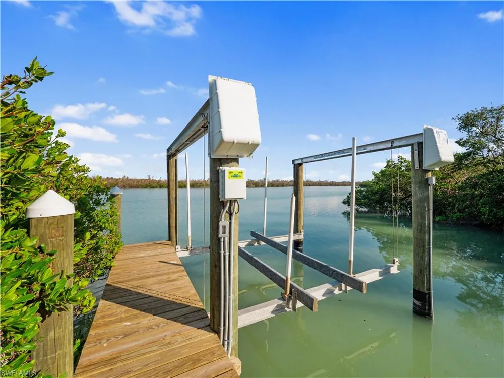 16543 Captiva Drive Captiva, FL 33924