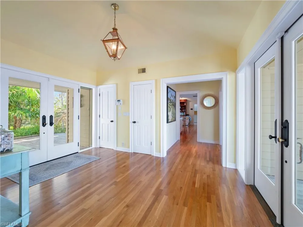 16530 Captiva Drive Captiva, FL 33924