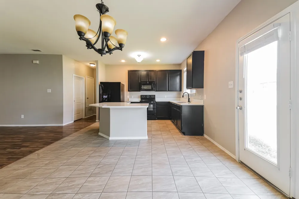 9109 Cranston Court Providence Village, TX 76227