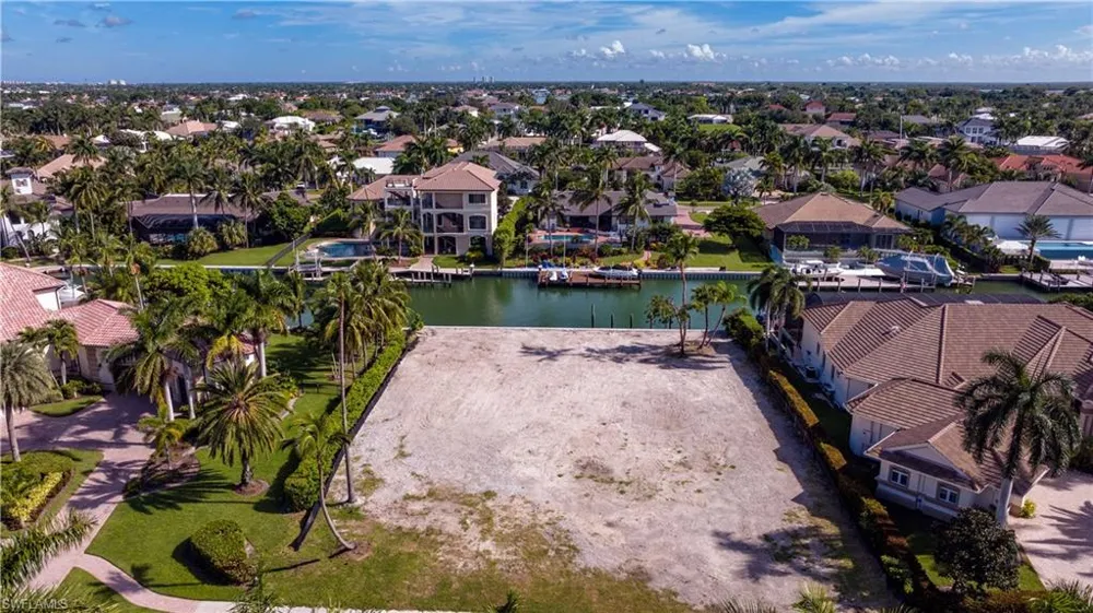 1558 Heights Court Marco Island, FL 34145
