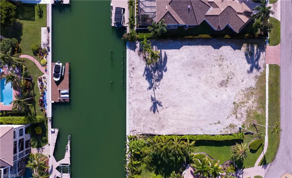 1558 Heights Court Marco Island, FL 34145