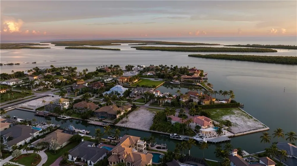 1558 Heights Court Marco Island, FL 34145