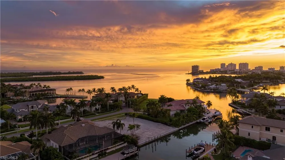 1558 Heights Court Marco Island, FL 34145