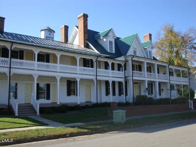 165 Plank Shore Drive Boydton, VA 23917