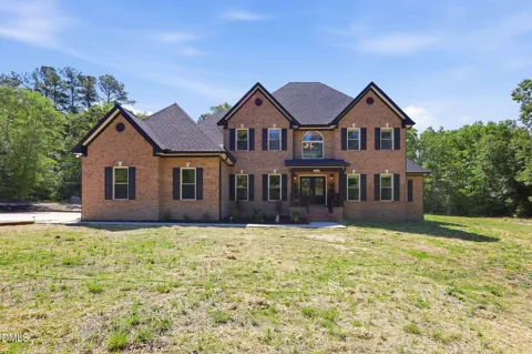 320 Willow Oak Court